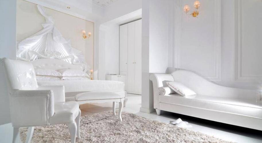 Athens Diamond Plus Hotel