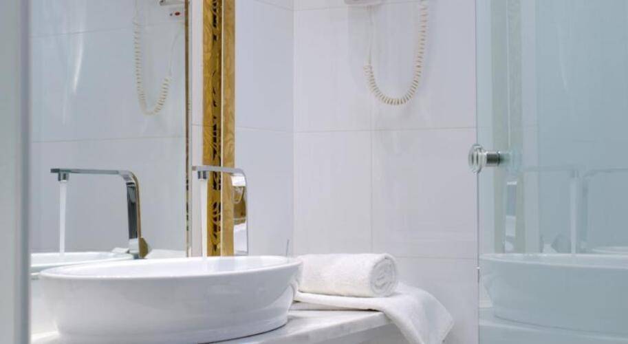 Athens Diamond Plus Hotel