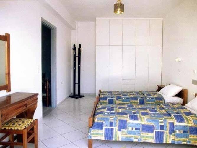 Eleni Palace Apartments