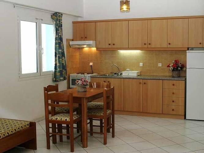 Eleni Palace Apartments