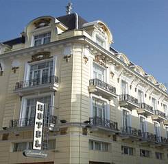 $item['hotel']['name']