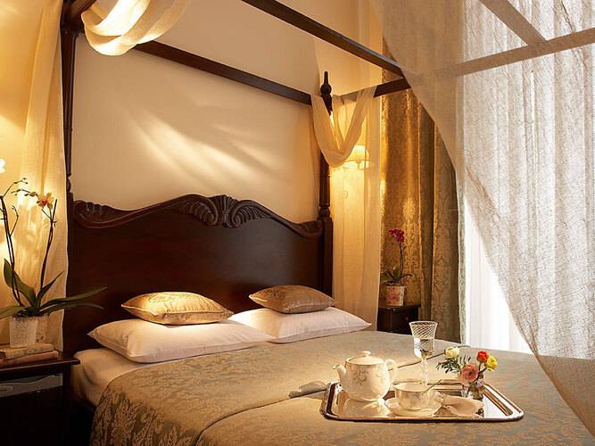 Luxembourg Hotel