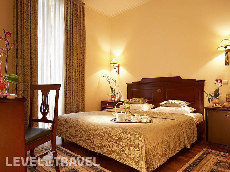 Фотография Luxembourg Hotel