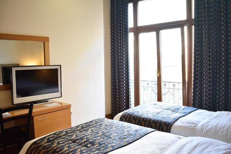 Le Palace Art Hotel