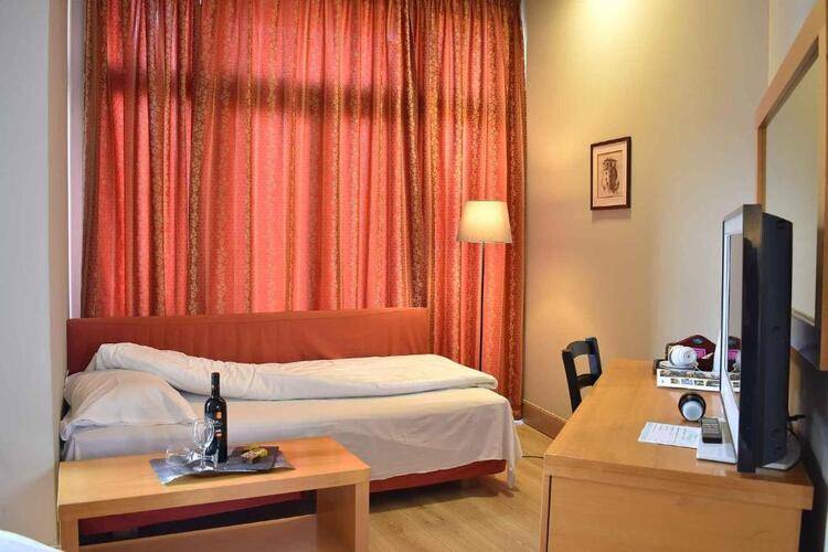 Le Palace Art Hotel