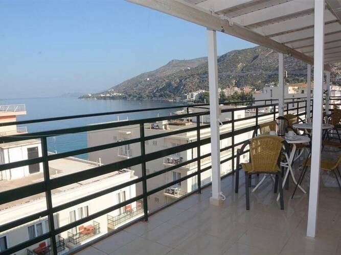 Loutraki Hotel