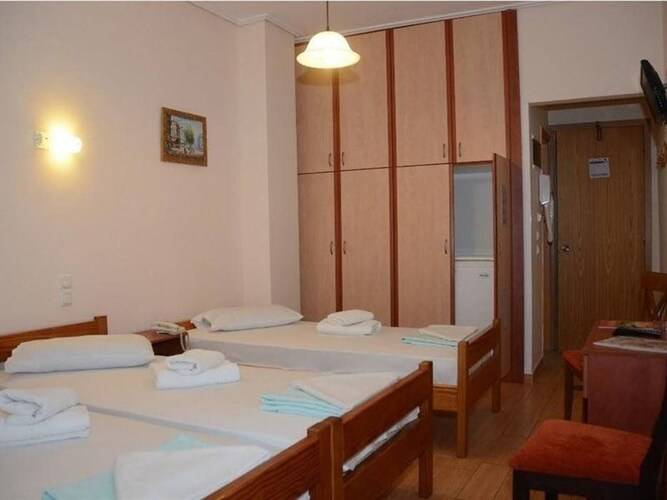 Loutraki Hotel
