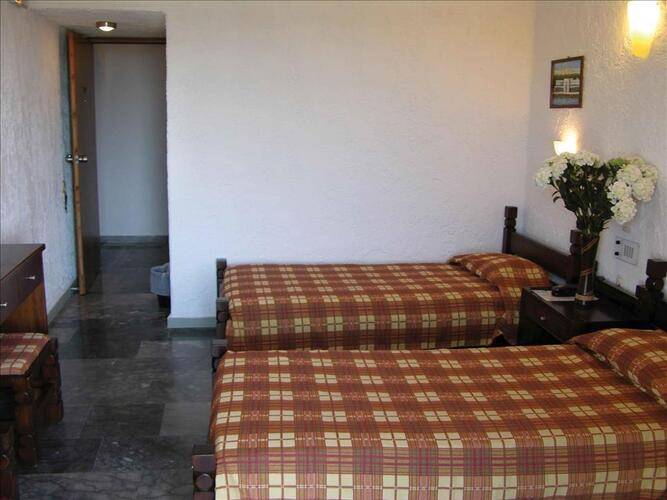 Karteros Hotel