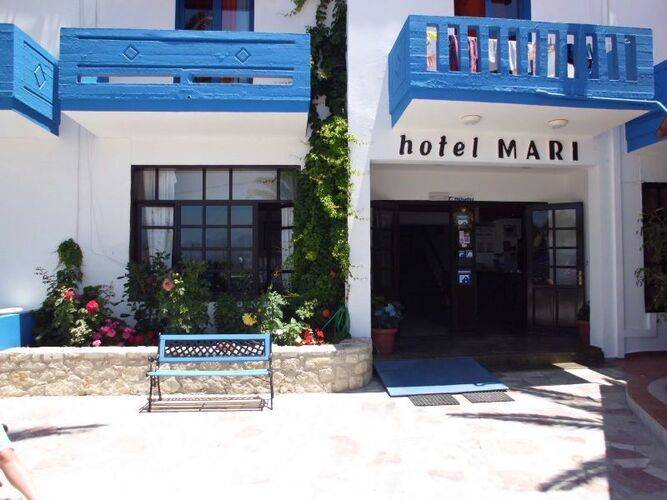 Mari Beach Hotel