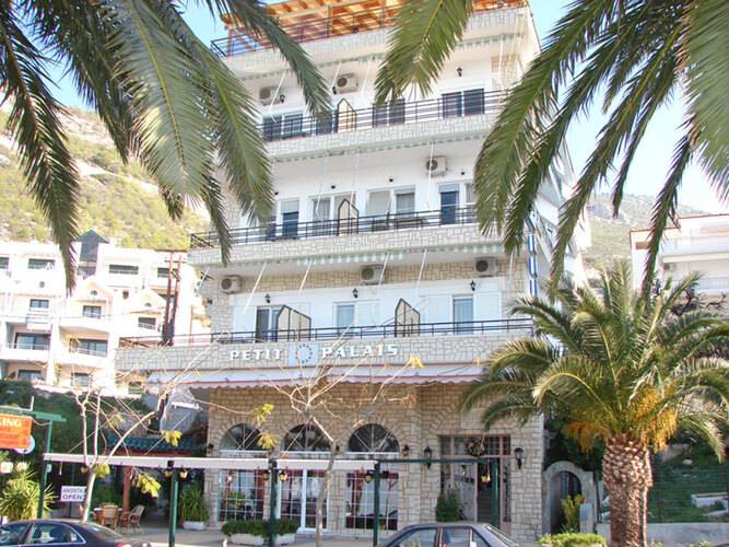Petit Palais Hotel