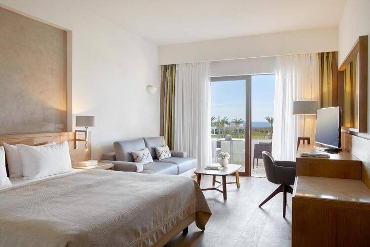 Minoa Palace Resort Hotel
