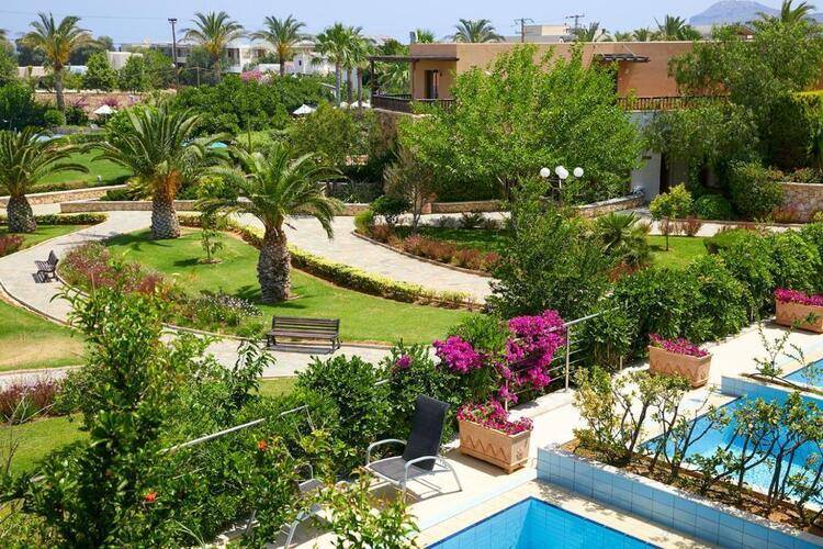 Minoa Palace Resort Hotel