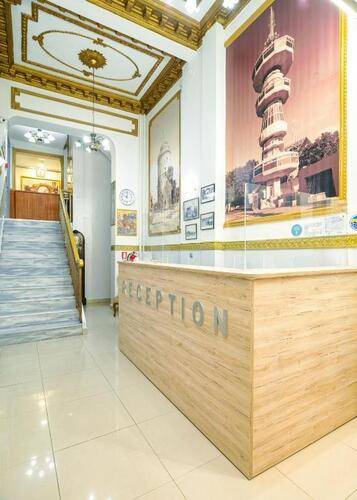 Nea Metropolis Hotel