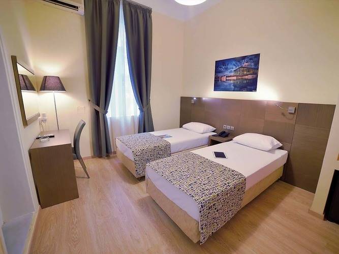 Orestias Kastorias Hotel