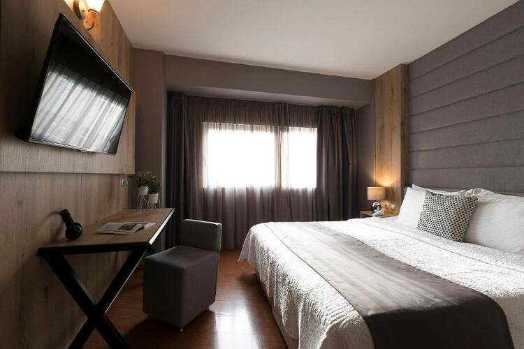 Plaza Art Hotel
