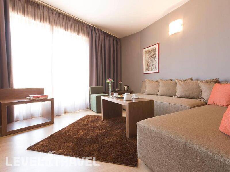Фотография Plaza Art Hotel