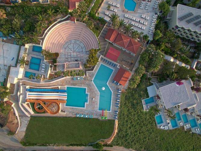 Bomo Rethymno Mare & Water Park