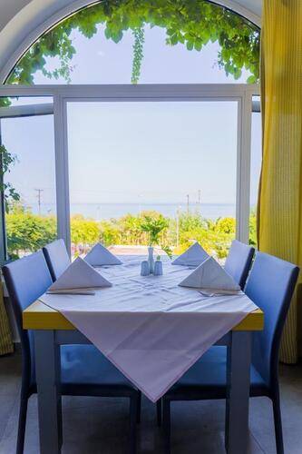 Bomo Rethymno Mare & Water Park