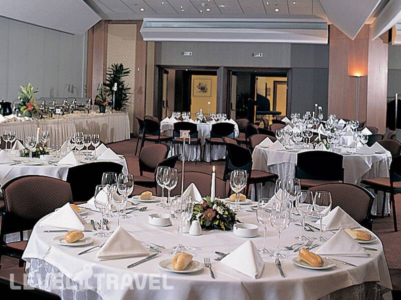 Фотография Sofitel Athens Airport Hotel