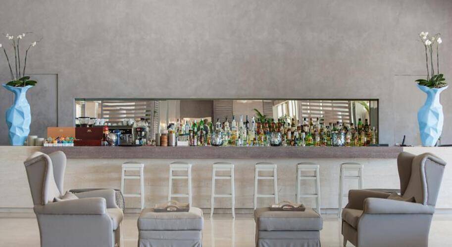 Sani Beach Hotel & Spa