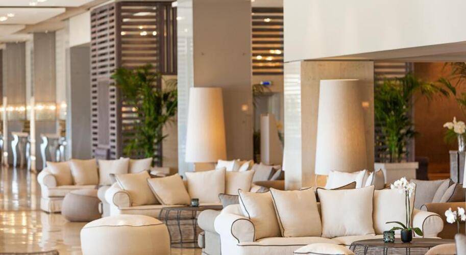 Sani Beach Hotel & Spa