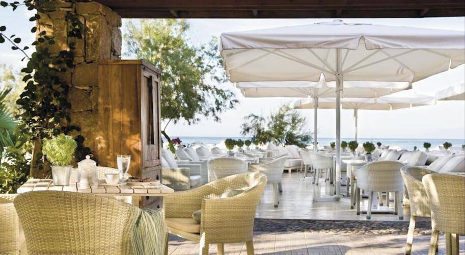 Sani Beach Hotel & Spa