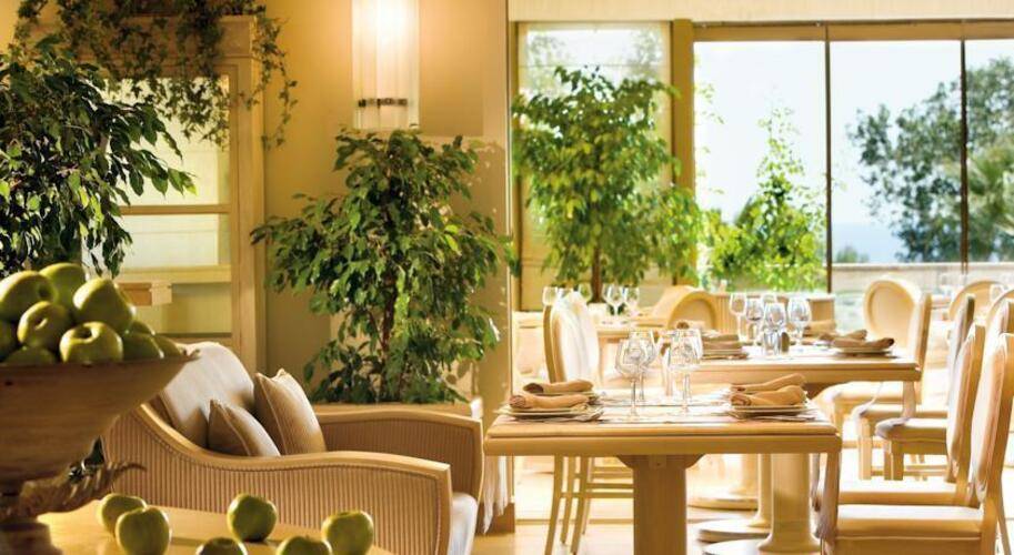 Sani Beach Hotel & Spa