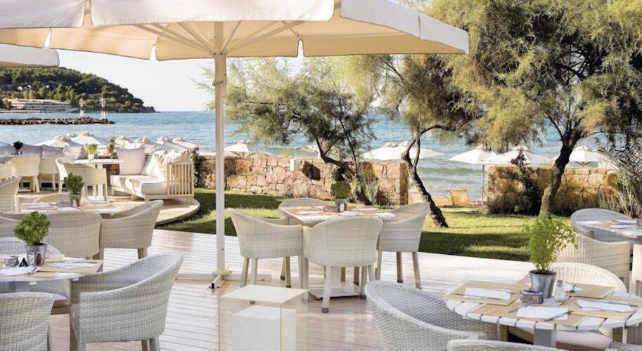 Sani Beach Hotel & Spa