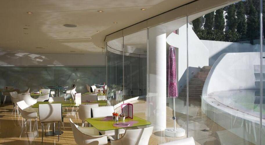 Semiramis Hotel