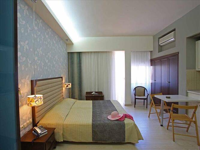 Steris Elegant Beach Hotel