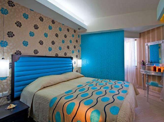 Steris Elegant Beach Hotel