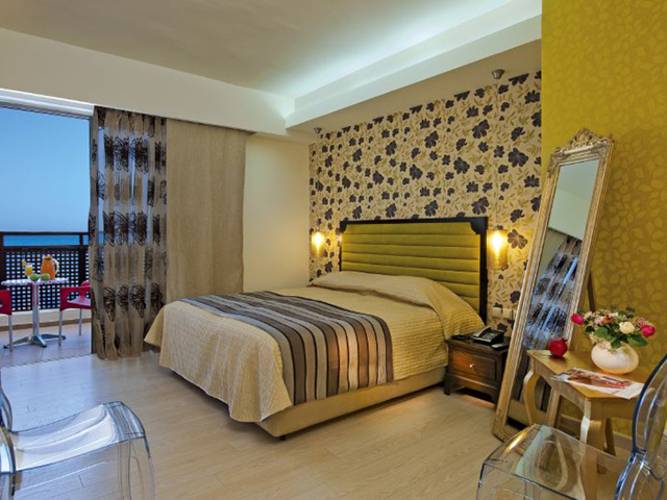 Steris Elegant Beach Hotel