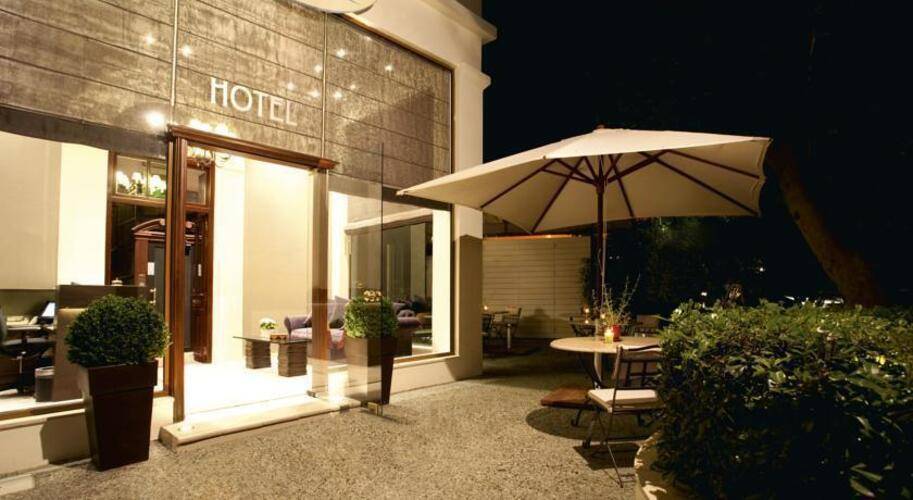 The Kefalari Suites