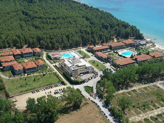 Simantro Beach