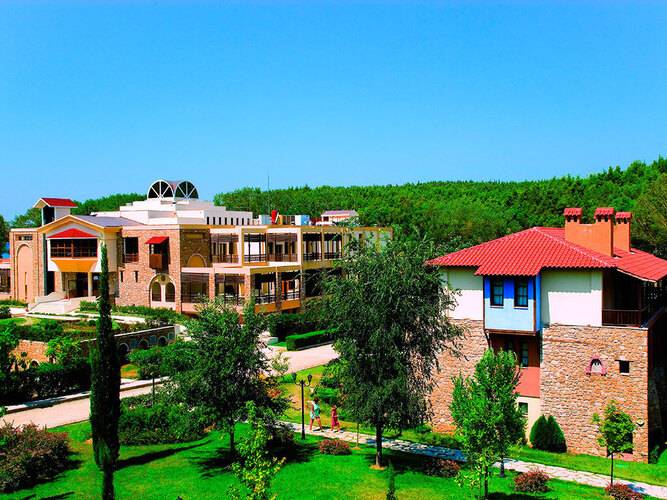 Simantro Beach