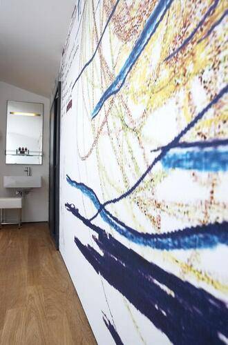 Twentyone Hotel
