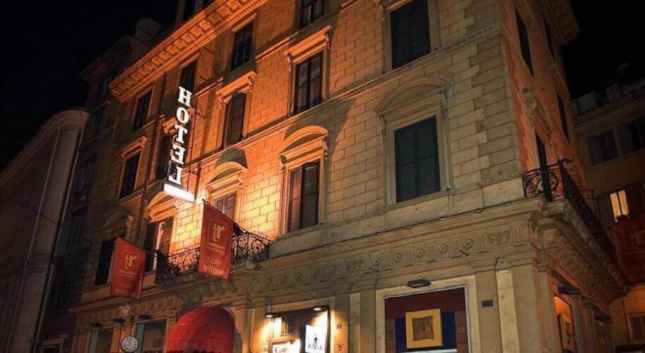 Tritone Hotel