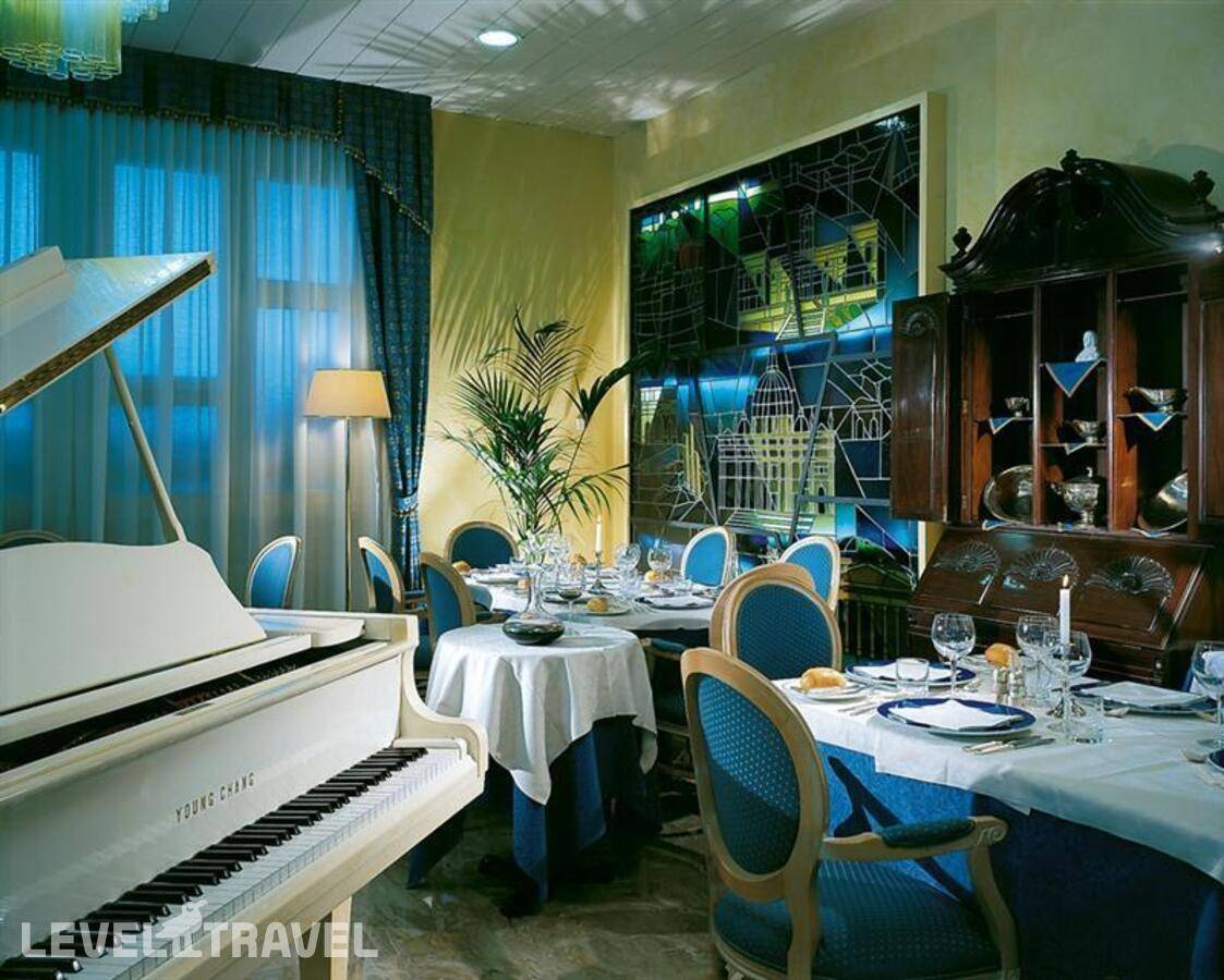 Изображение отеля 4
