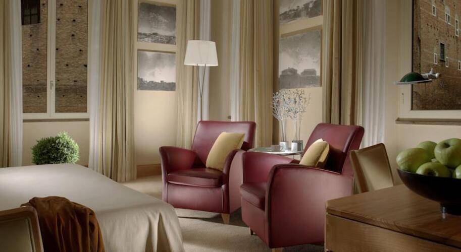 Capo D'Africa Hotel