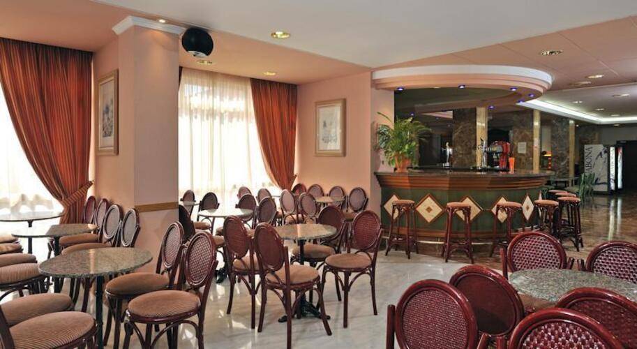 Globales America Hotel