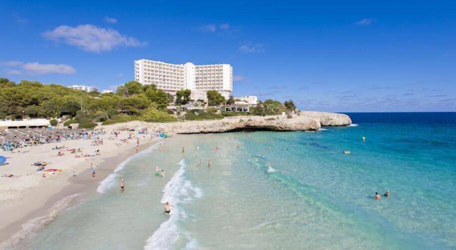 Globales America Hotel