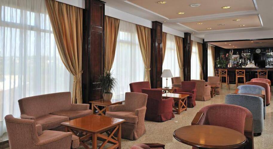 Globales America Hotel