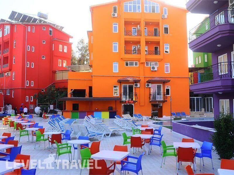 Фотография Rainbow Castle Hotel