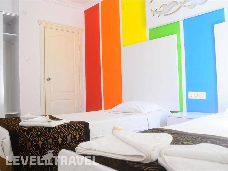 Фотография Rainbow Castle Hotel