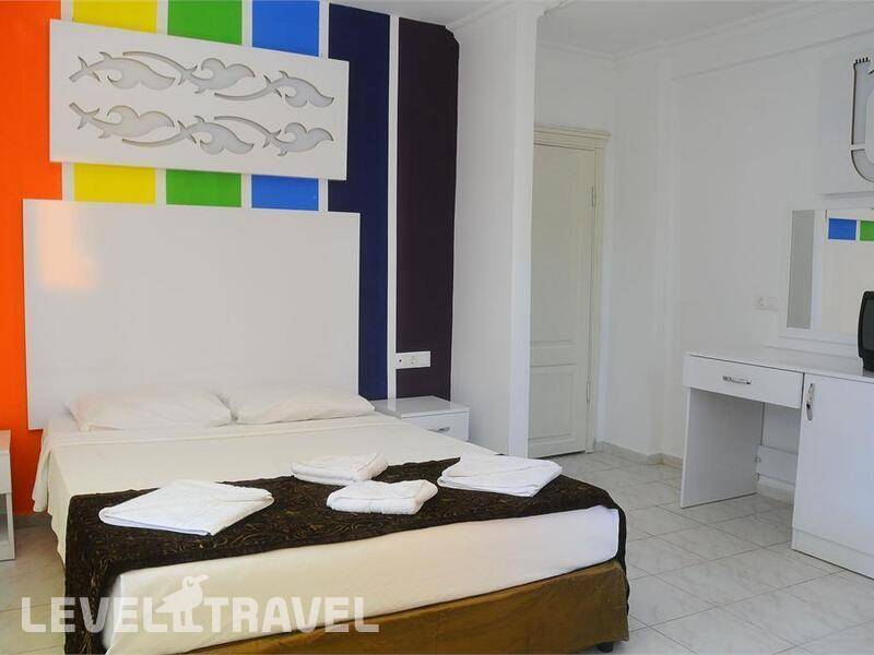 Фотография Rainbow Castle Hotel