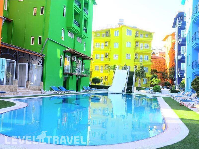 Фотография Rainbow Castle Hotel