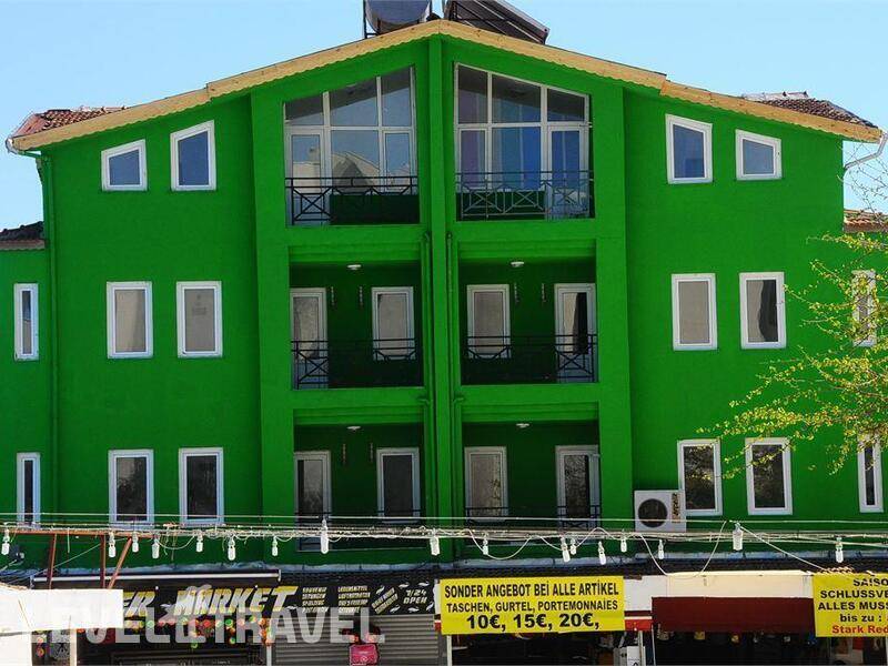 Фотография Rainbow Castle Hotel