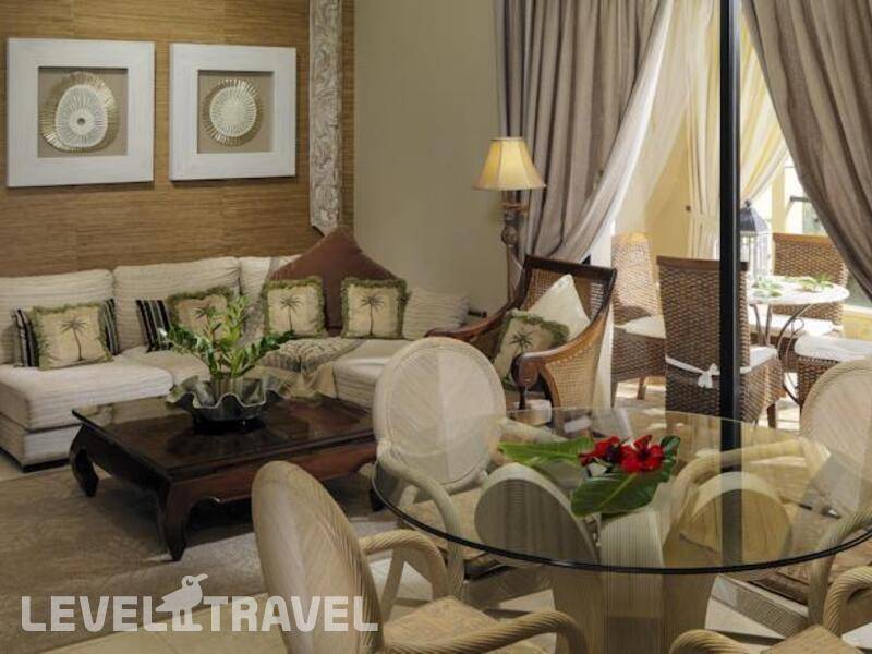 Фотография Royal Garden Villas