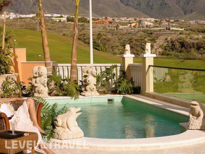 Фотография Royal Garden Villas