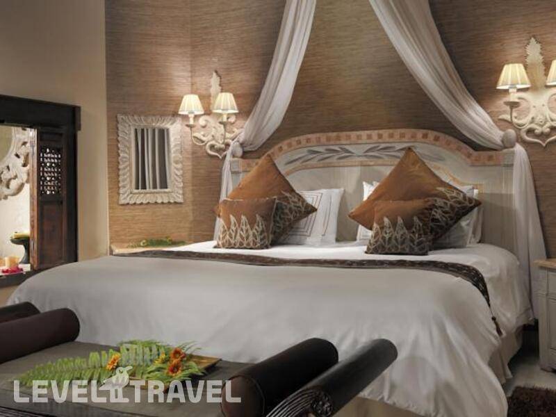 Фотография Royal Garden Villas